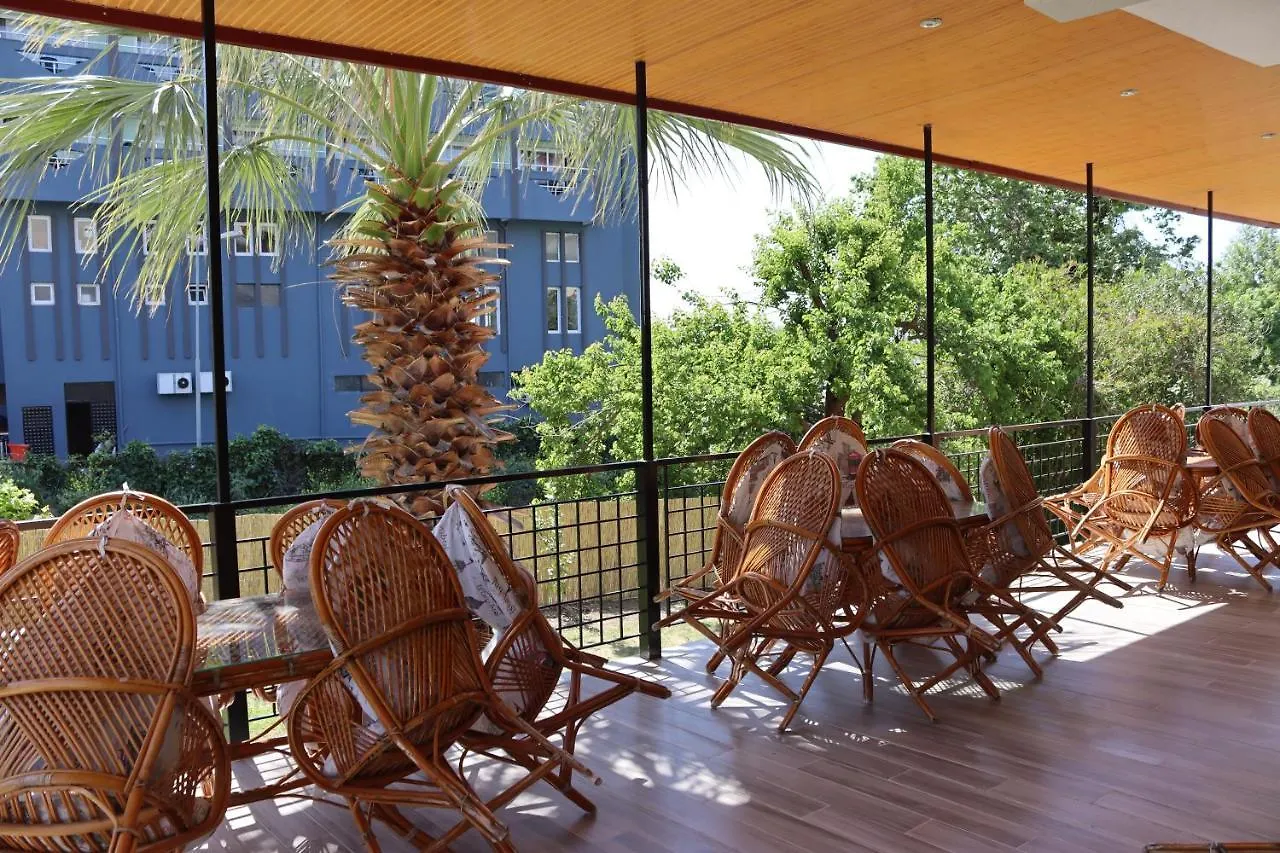 Doridas Hotel Kusadası 3*,